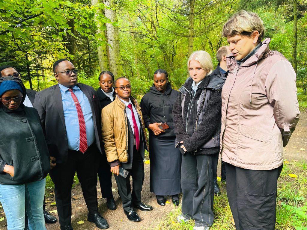 The delegation learning in the forest